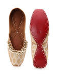 Pearl Off White (Jutti)