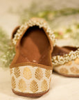 Pearl Off White (Jutti)