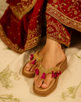Aavya Maroon (Slider)