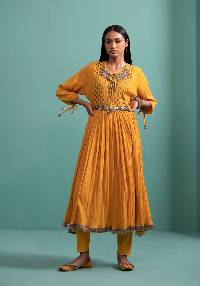 Adhira Yellow (Kurta Set)