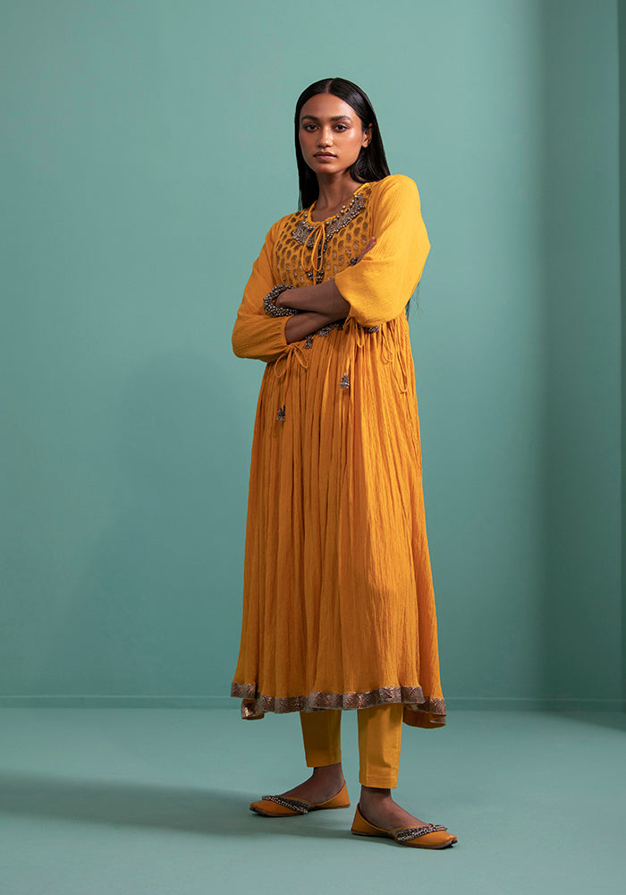 Adhira Yellow (Kurta Set)