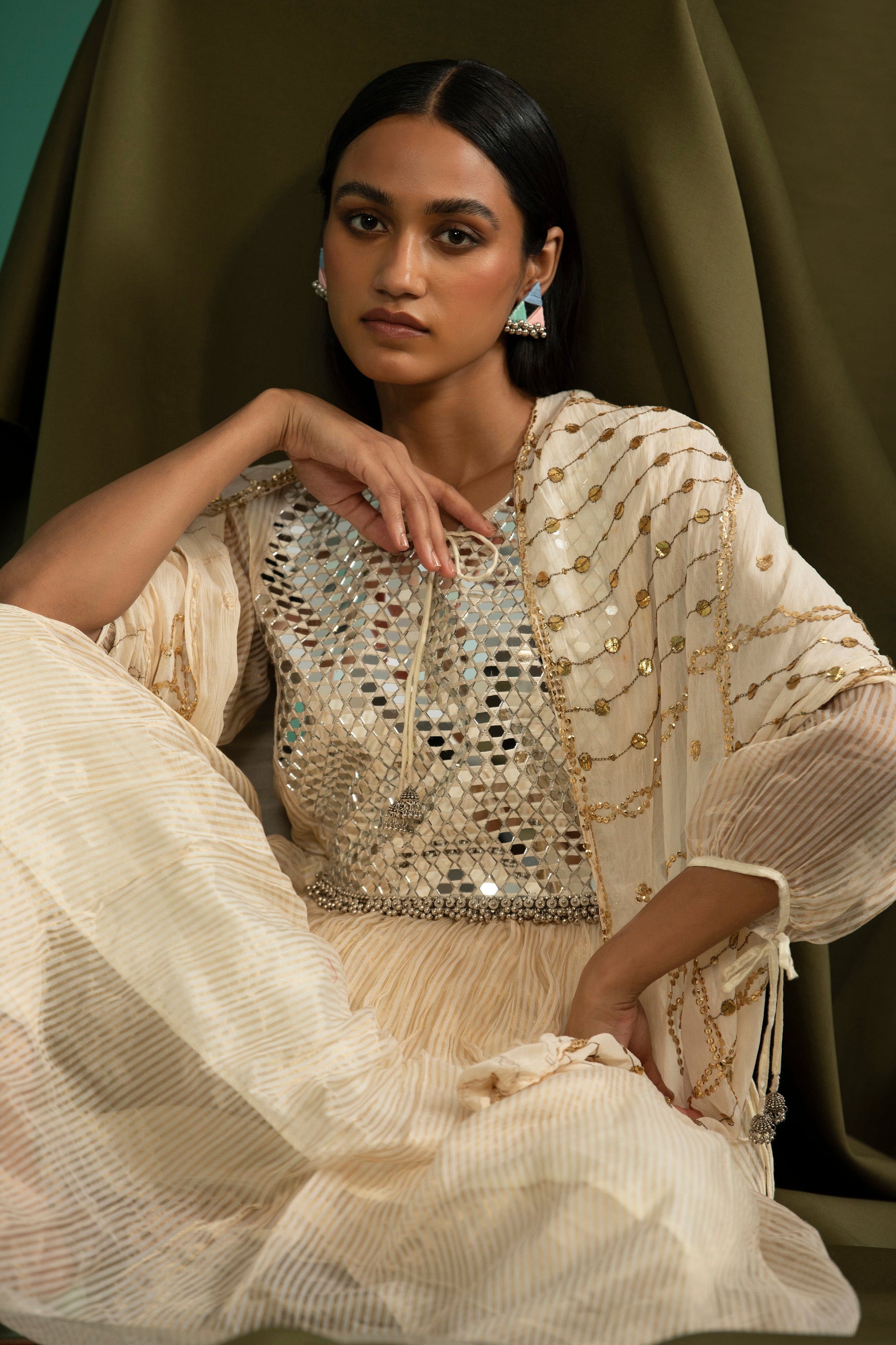 Gopika Off White (Kurta Set)