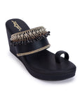 Ishya Black (Wedge)