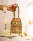 Yashvi (Potli)