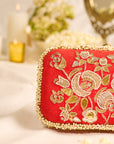 Tavishi Red (Clutch)