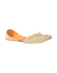 Ivory (Jutti)