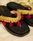 Aavya Black (Slider)