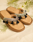 Aavya Black (Slider)