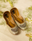 Aashvi Beige (Jutti)