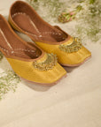 Aashvi Mustard (Jutti)