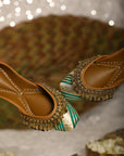 Devaka Jutti and Naisha Potli Green (Combo)