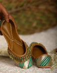 Devaka Jutti and Naisha Potli Green (Combo)