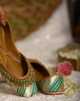 Devaka Jutti and Naisha Potli Green (Combo)