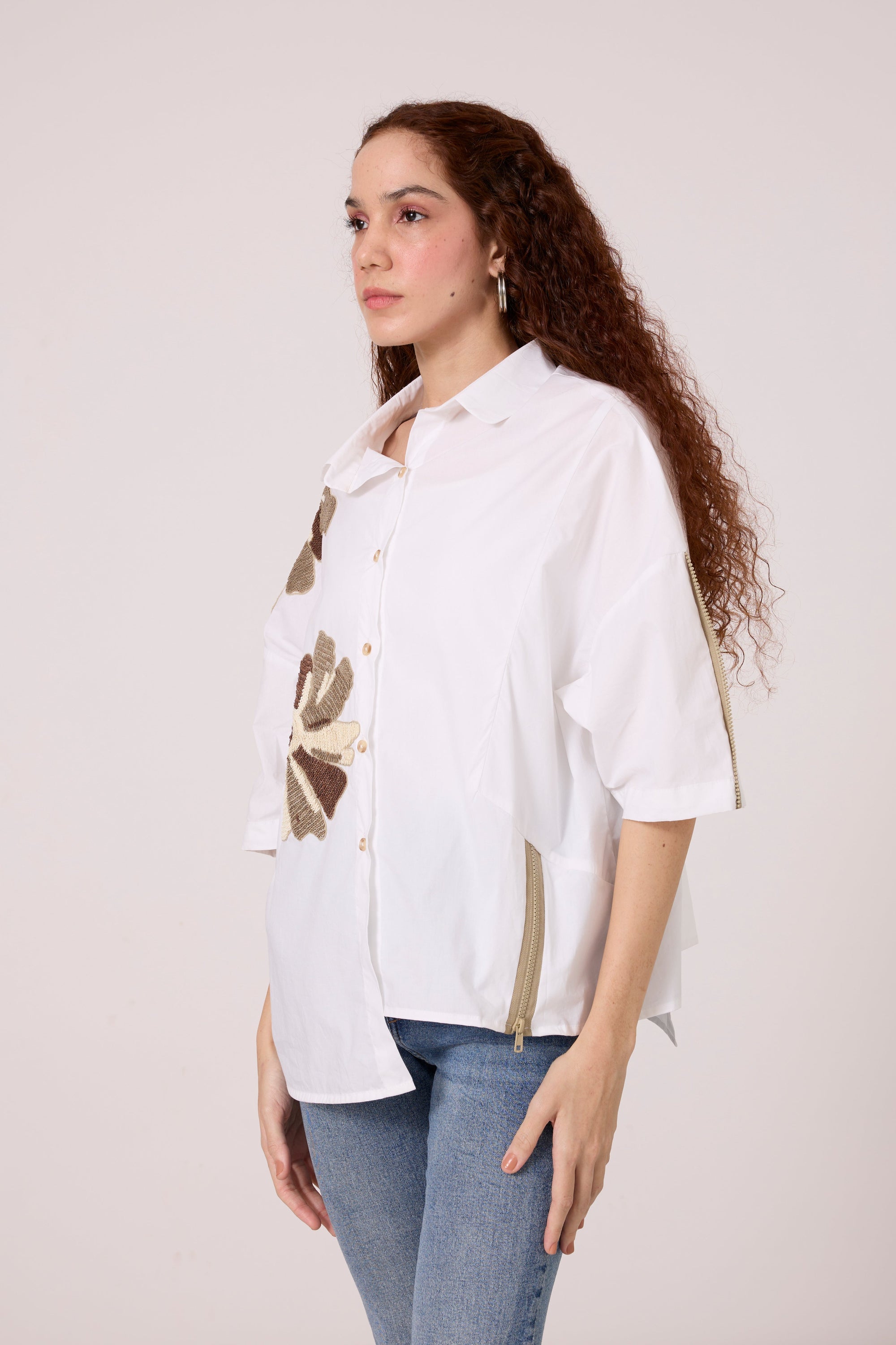Leo Applique Shirt