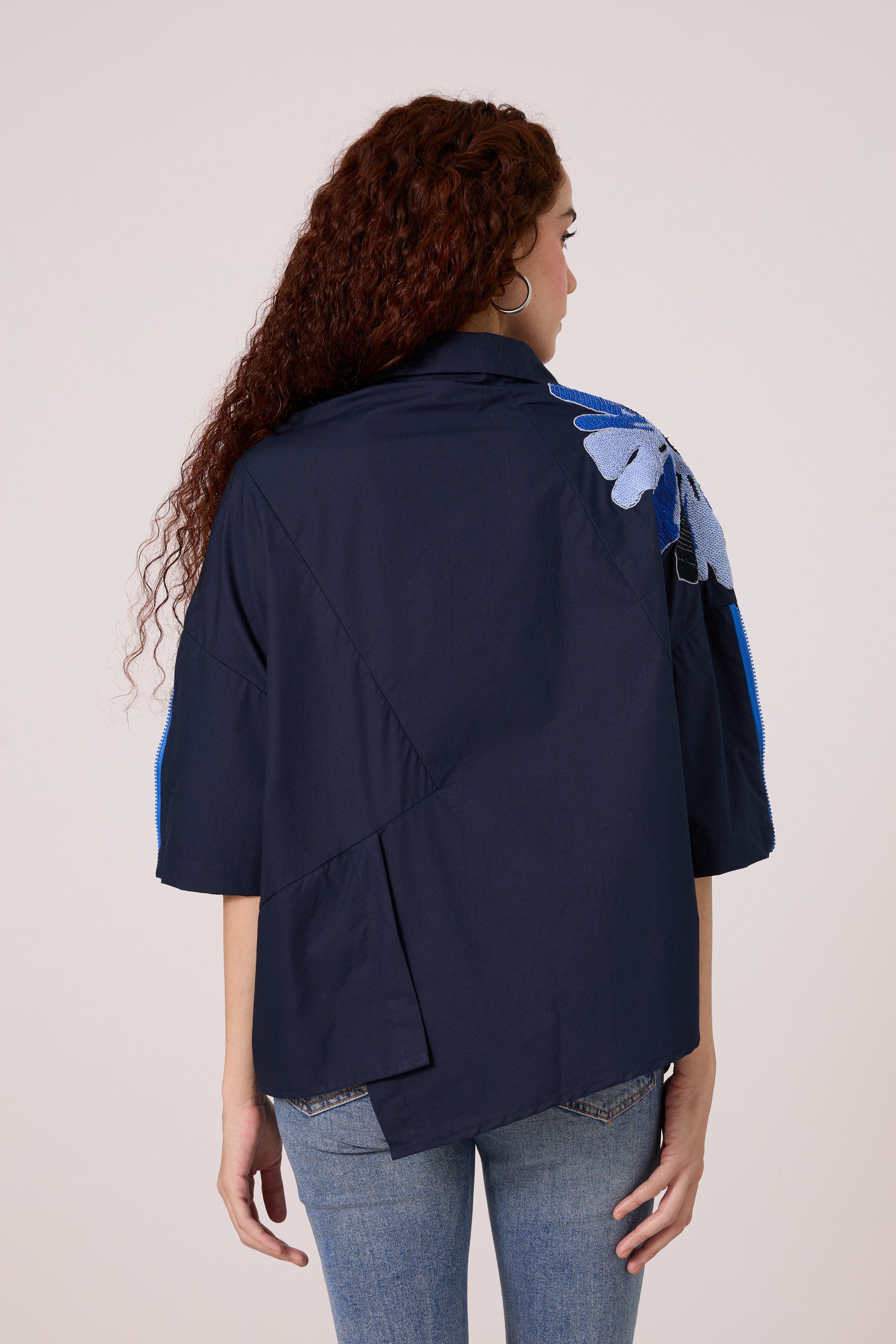 Leo Applique Shirt