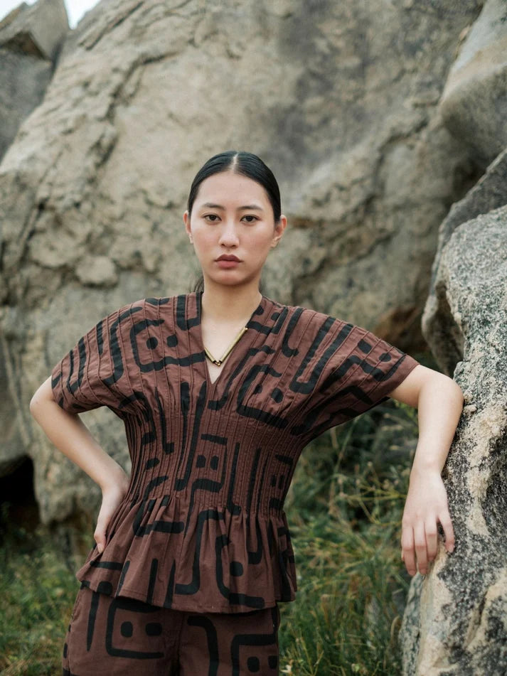 Mekness Kimono Top-Brown