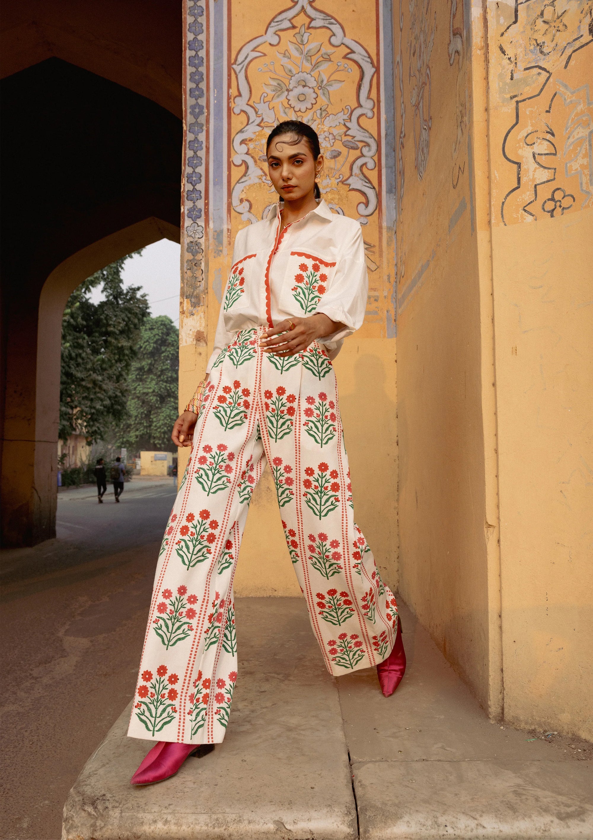 Amer Pants In Mango Print