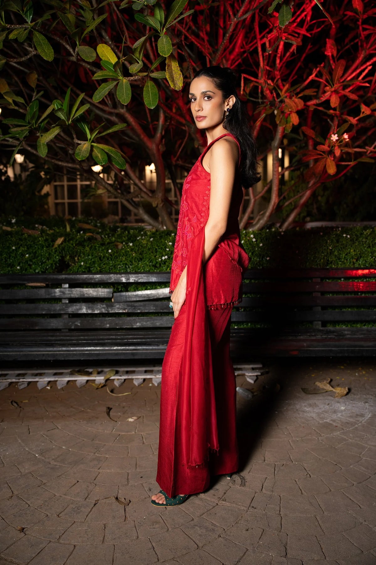 Scarlet Red sleeveless short kurta set