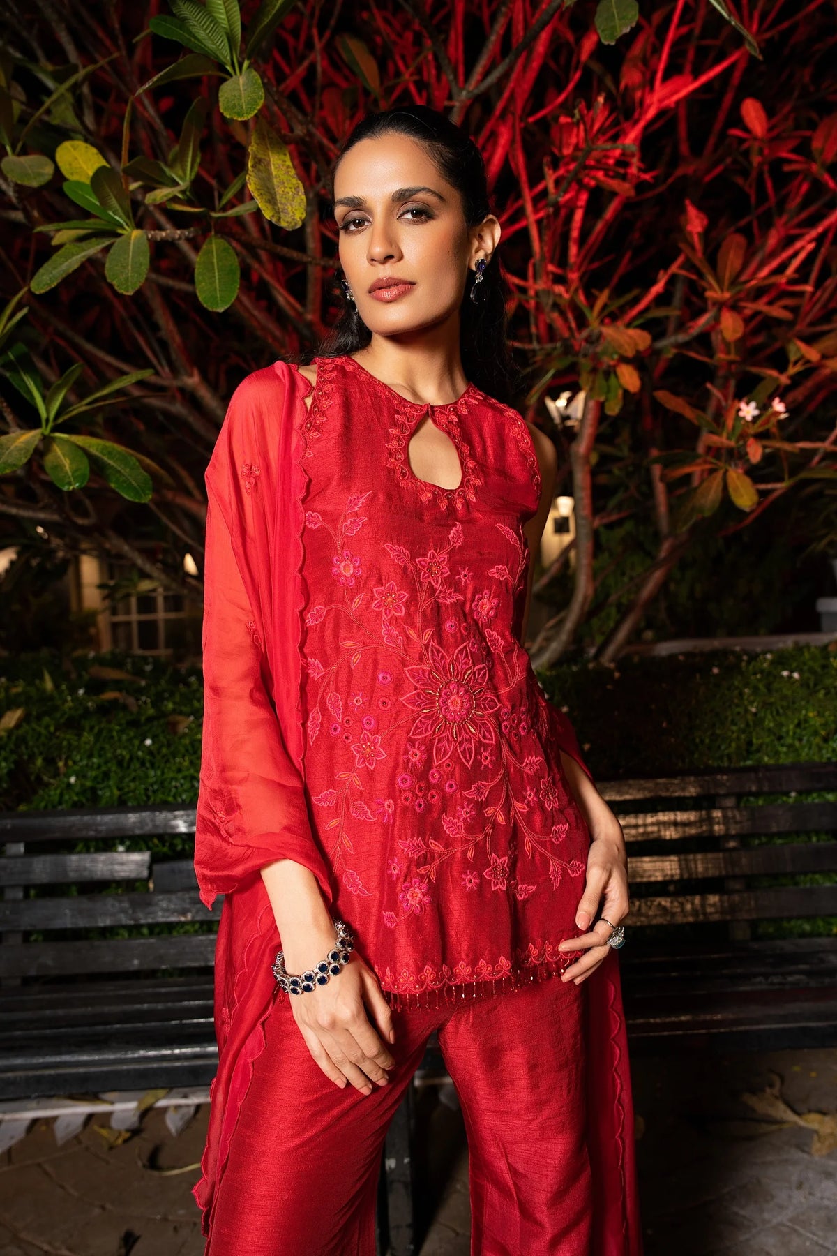 Scarlet Red sleeveless short kurta set