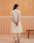Ivory kurta set with floral embroidery