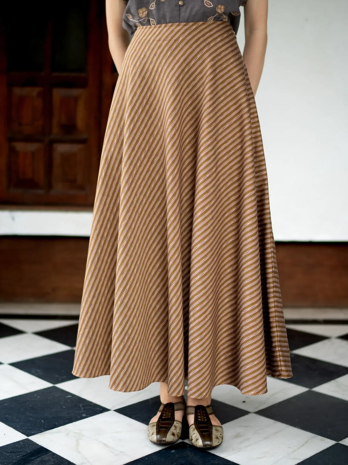 Unfolding Skirt