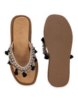 Aavya Black (Slider)