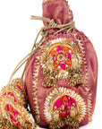 Advita (Potli)