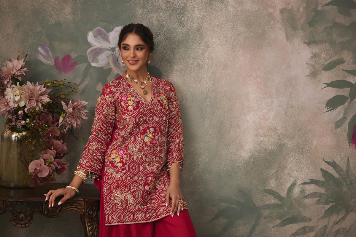 Tasveer Kurta Set