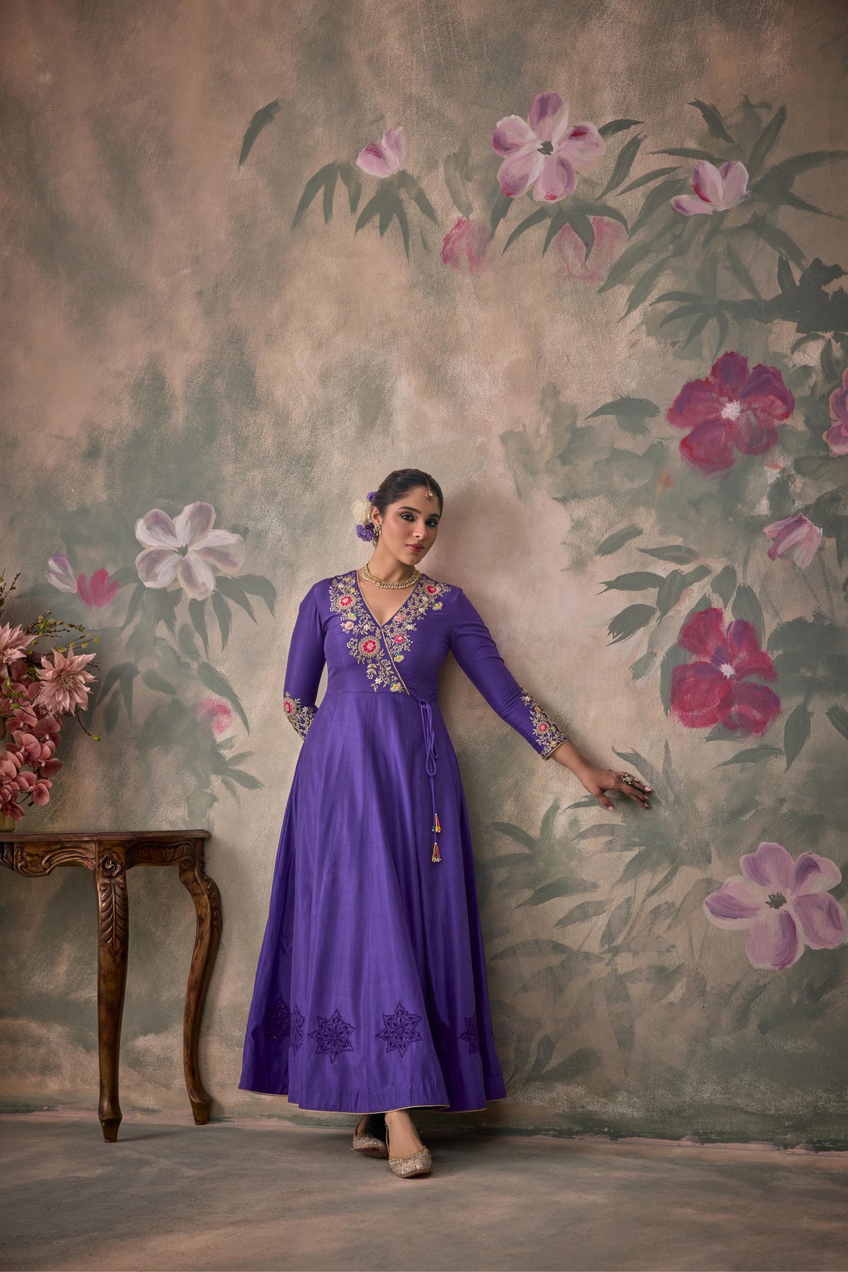 Aabru Anarkali Set