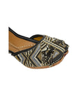 Willow Black (Jutti)