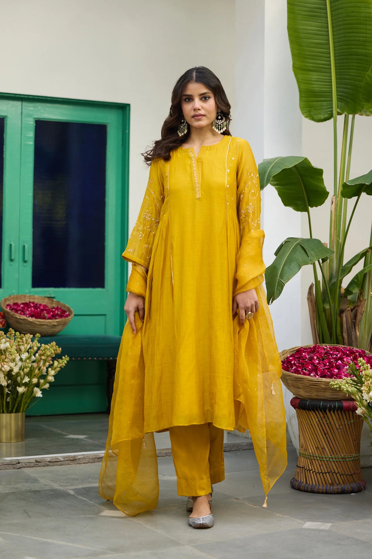 Soorajmukhi Motichoor Kurta Set
