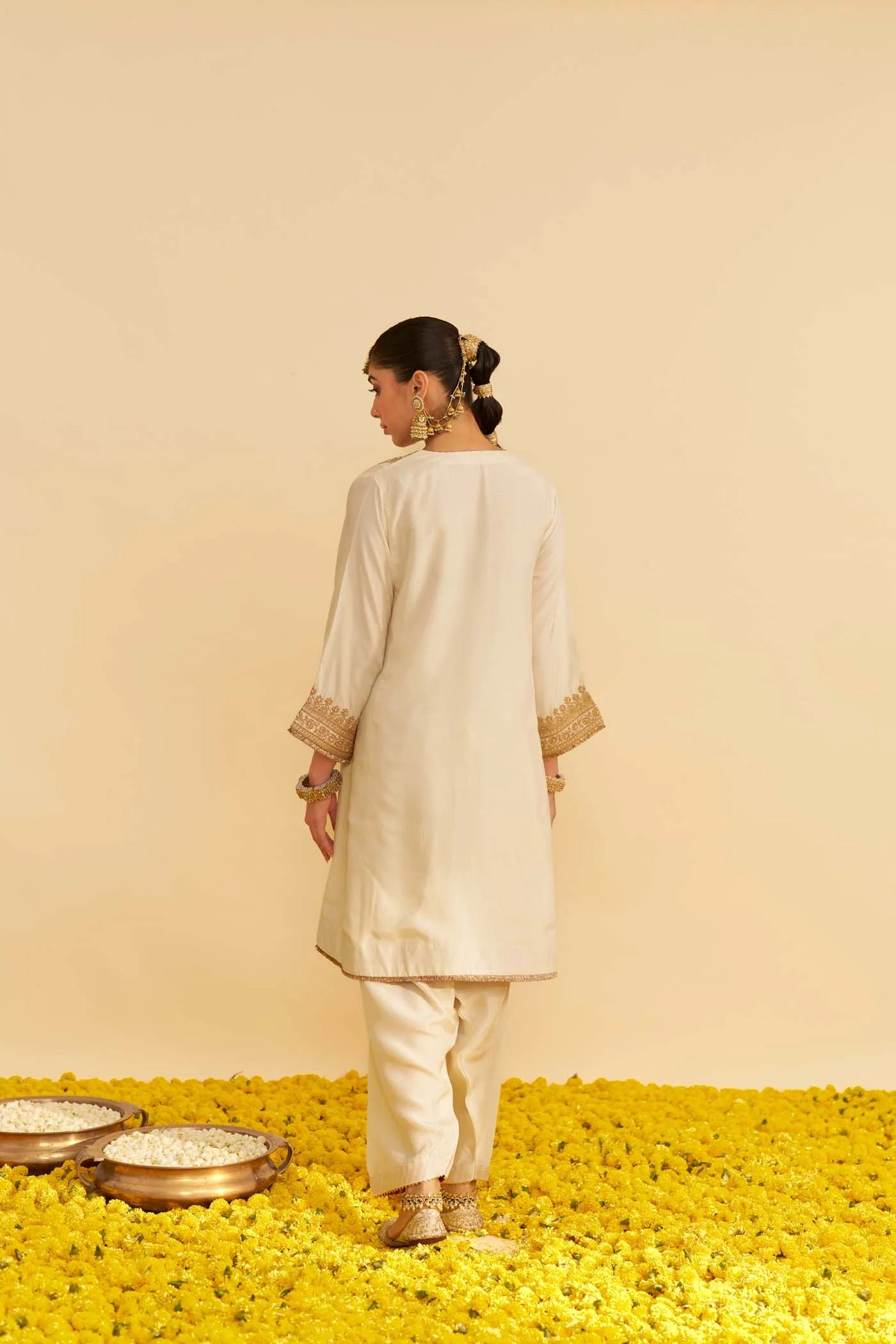 Mehza Kurta Set
