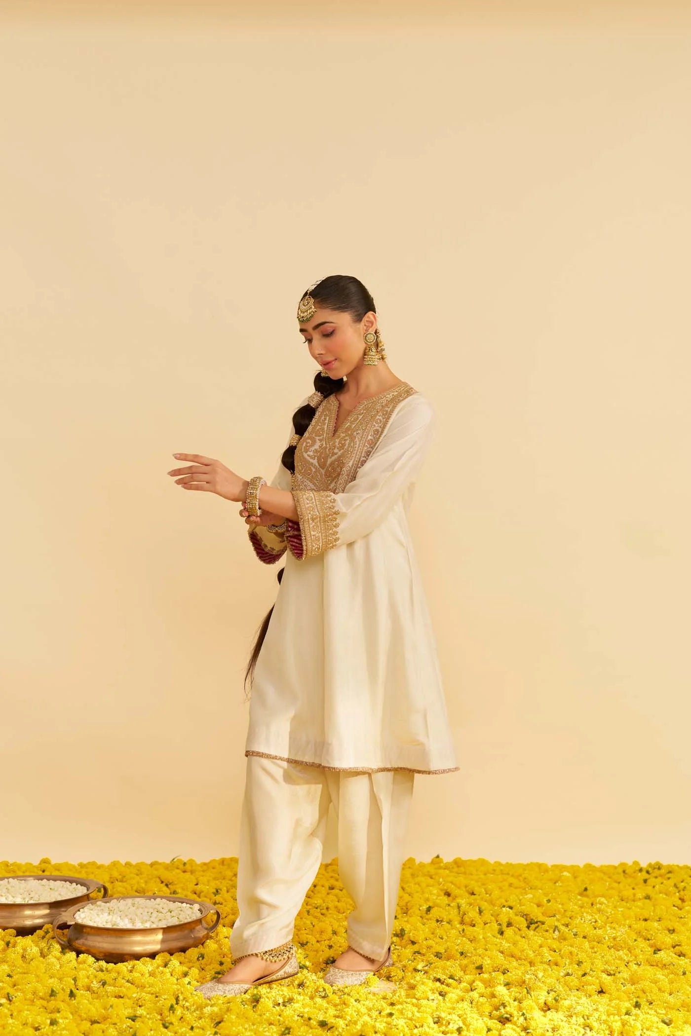 Mehza Kurta Set